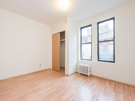 5th image of 25-75 37th St #1R