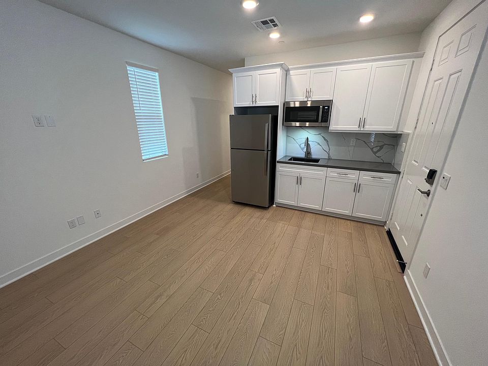 1st image of 26542 Scotch Pine Cir
