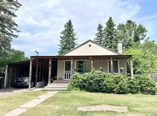 104 3rd St, Iron Mountain, MI 49801