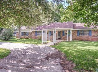 15890 South Ave, Silverhill, AL 36576