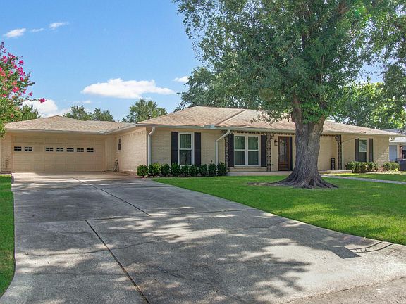 2nd image of 4814 Burning Tree Dr