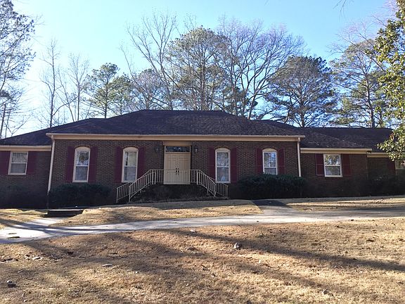 3rd image of 2173 Clubview Dr