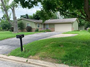 928 Windsor Dr, West Lafayette, IN 47906