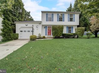 27 Highfields Dr, Catonsville, MD 21228