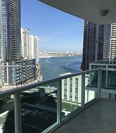 5th image of 41 SE 5th St APT 1715