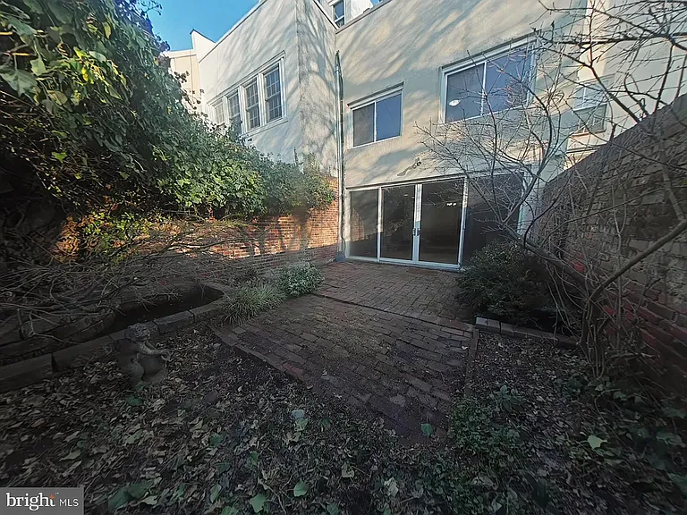 1920 Lombard St #1 — Photo 5