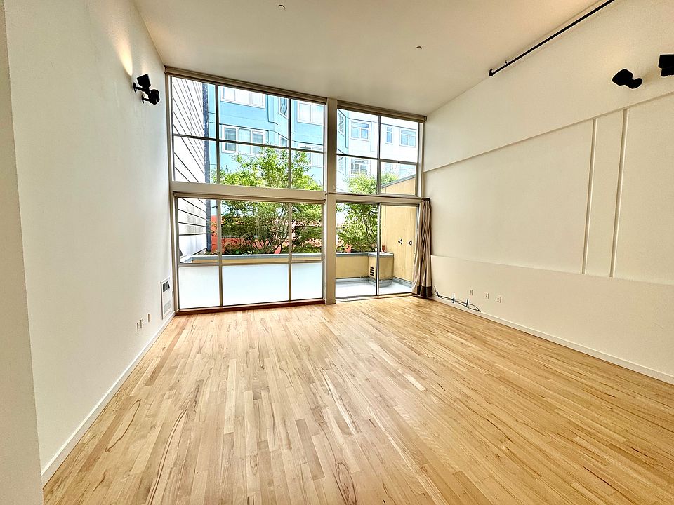 1st image of 826 Folsom St APT 2