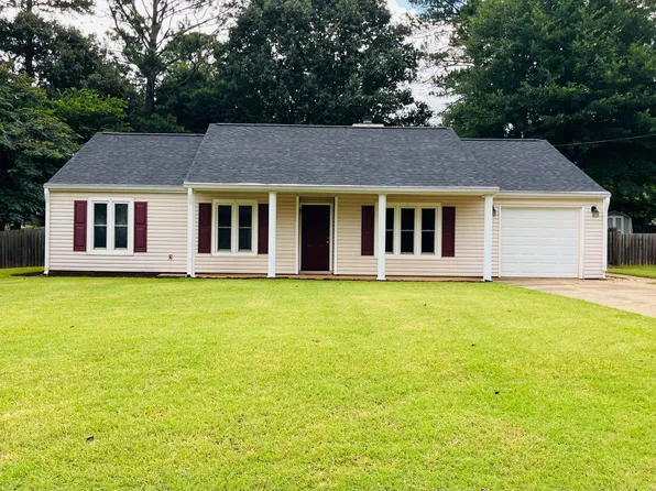 29 Hartley Woods Dr NE, Kennesaw, GA 30144