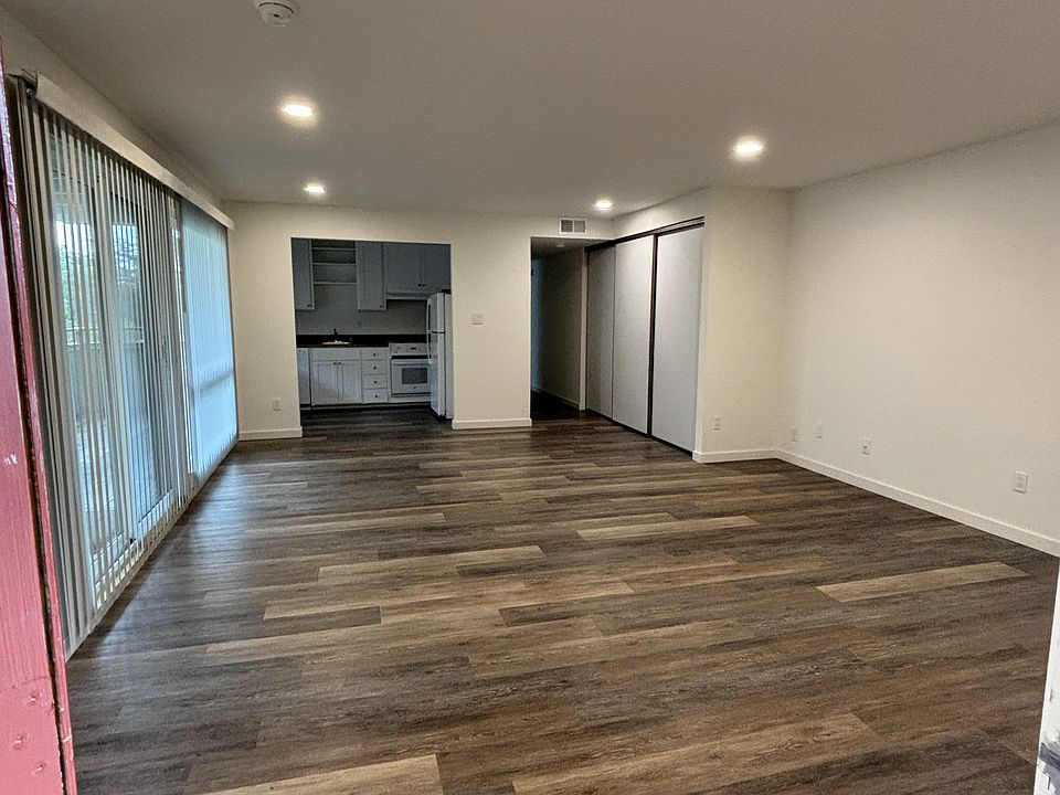 1st image of 380 Via Casitas