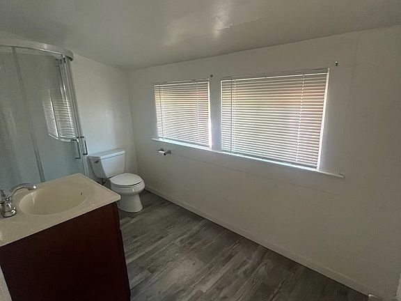 2nd image of 1210 11th St APT 3