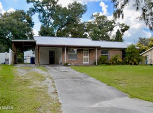 330 W Gardenia Dr, Orange City, FL 32763