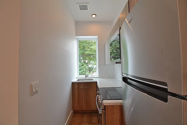 Rented by Hagstrom Management Inc | media 3