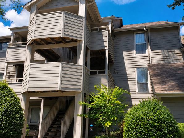 2557 Stockbridge Dr APT B