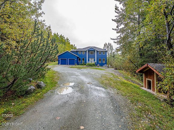 2nd image of 27724 Vantage Ave