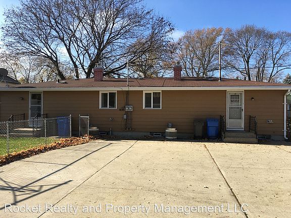2nd image of 1307 River Dr