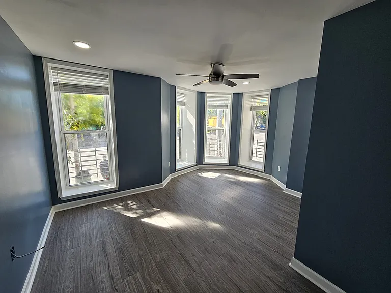 2647 N Charles St #1 — Photo 23