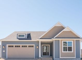 1814 Pipers Brk, Madison, WI 53715