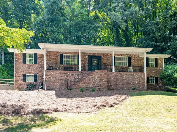 429 Bluebird Cir, Chattanooga, TN 37412