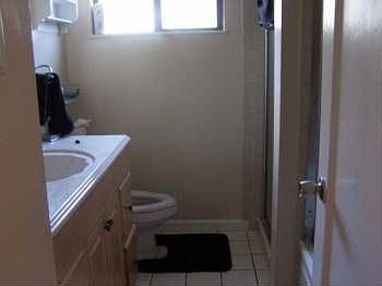 3rd image of 22560 Thelma St