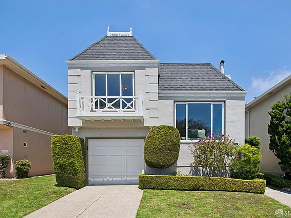 2nd image of 590 Gellert Dr