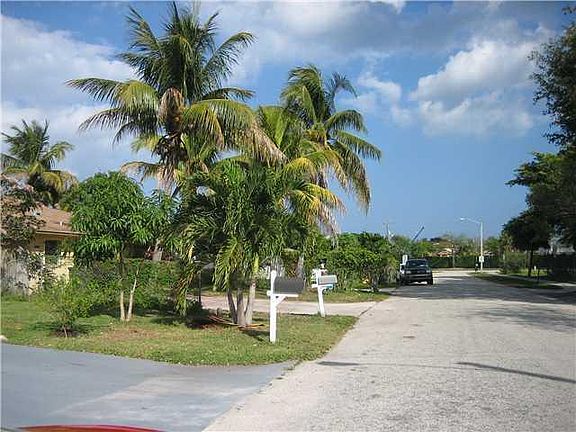 3rd image of 333 Sterling Ave