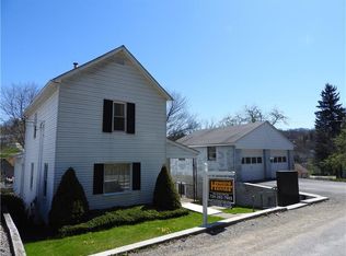 209 Gray Ave, Cabot, PA 16023