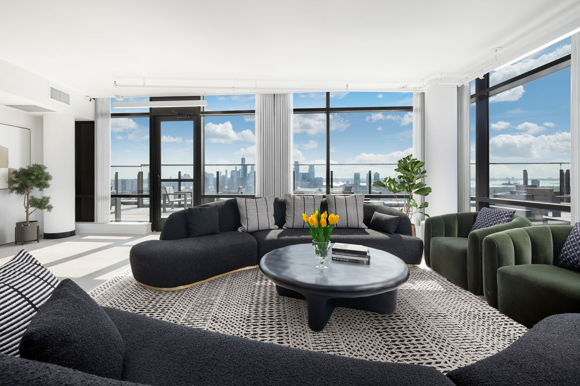 Elevate your living at 425 Summit, where modern design meets breathtaking views. Enjoy spacious interiors filled with natural light and chic furnishings. Explore the lifestyle that awaits you. Schedule your tour today and find your new home.