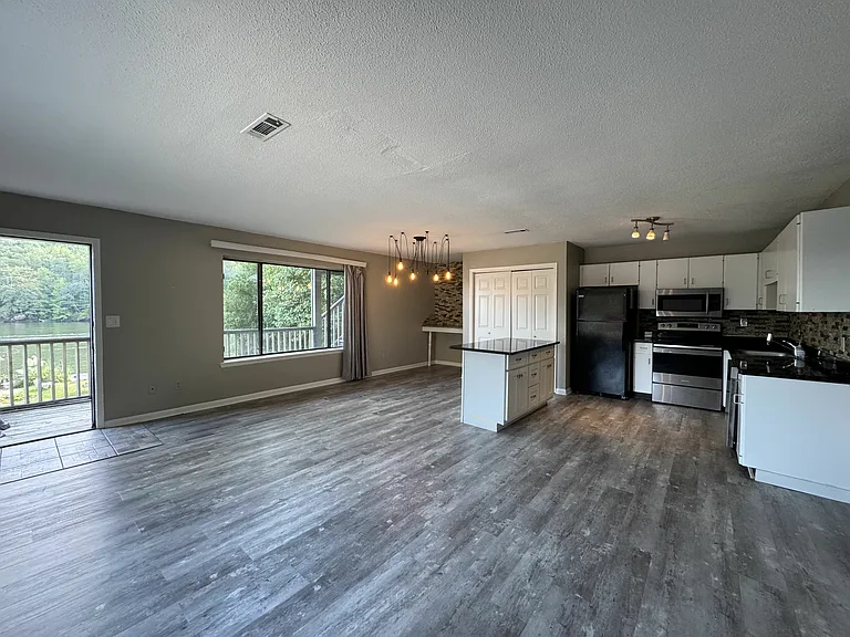 21752 River Canyon Rd — Photo 23