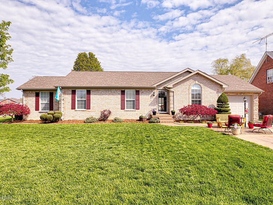 1st image of 112 Tyler Dr