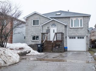 31 Finlay Rd, Barrie, ON L4N7T8
