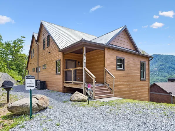 4228 Wears Valley Rd, Sevierville, TN 37862