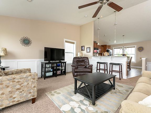 5th image of 1332 Ellery Grove Ct