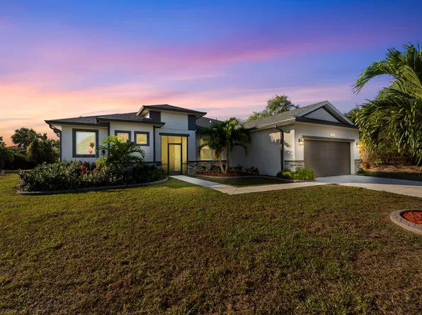 476 SW Crawfish Drive, Port St Lucie, FL 34953