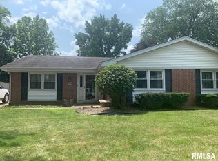 31 Del Mar Dr, Springfield, IL 62703