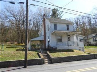 119 Molleystown Rd, Pine Grove, PA 17963