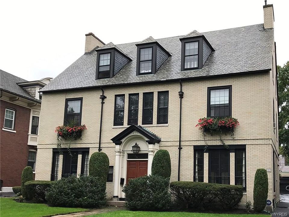 1st image of 223 Depew Ave