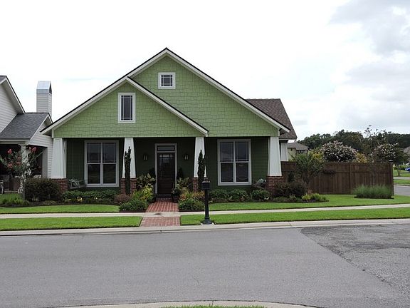 2nd image of 200 Shadow Springs Dr