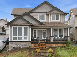 16459 59a Ave, Surrey, BC V3S6M6