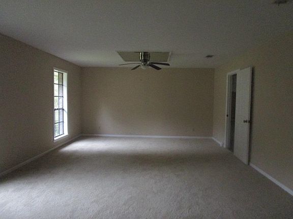 2nd image of 312 E Court Ave