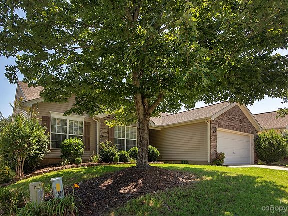 2nd image of 7050 Whittingham Dr #157