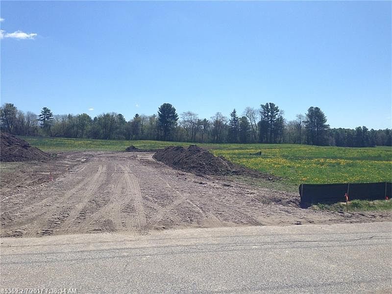 1st image of 1 Fox Knoll Ln