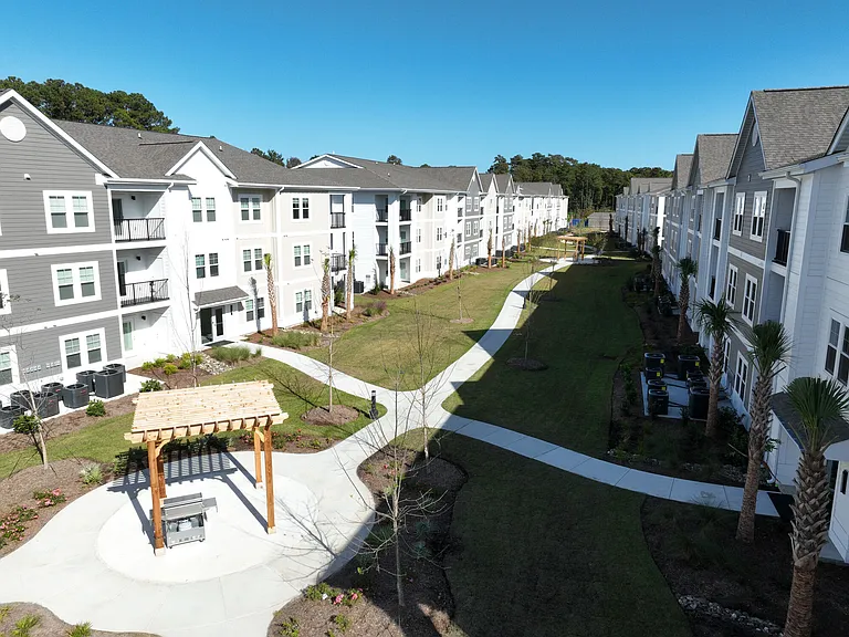 The Edison at Farrow Commons — Photo 9