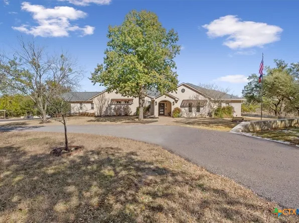 8841 Brewer Ln, Salado, TX 76571