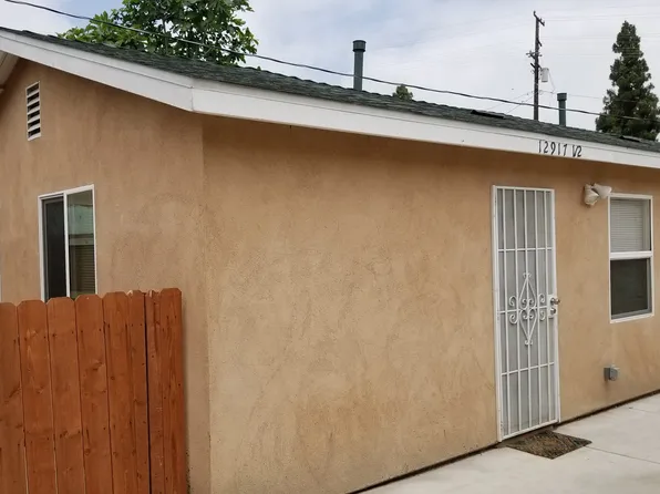 12917 1/2 S Willowbrook Ave, Compton, CA 90222