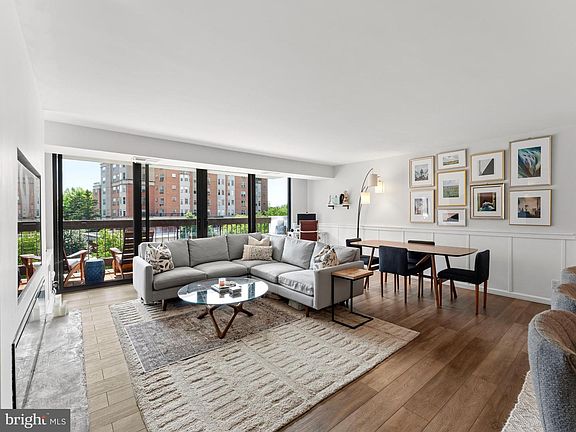 3rd image of 3800 Fairfax Dr APT 314