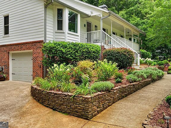 4th image of 5868 Bridgemont Pl NW