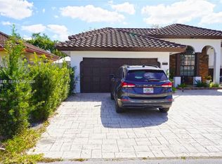Caribe Lakes Phase Ii, Miami, FL 33185