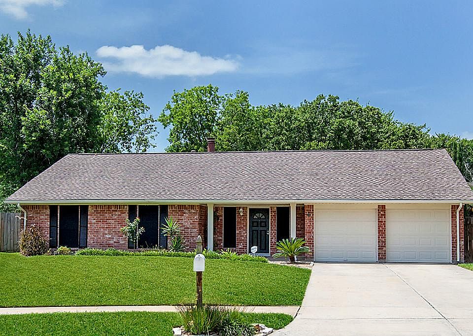 1st image of 1924 Crooked Creek Ln