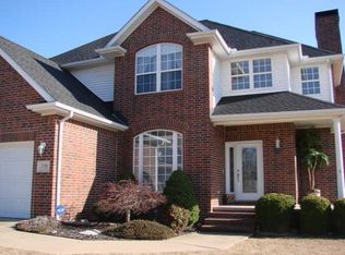 2718 W Lilac St, Rogers, AR 72758