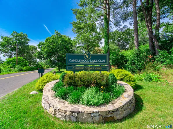 9 Chimney Point Road, New Milford, CT 06776